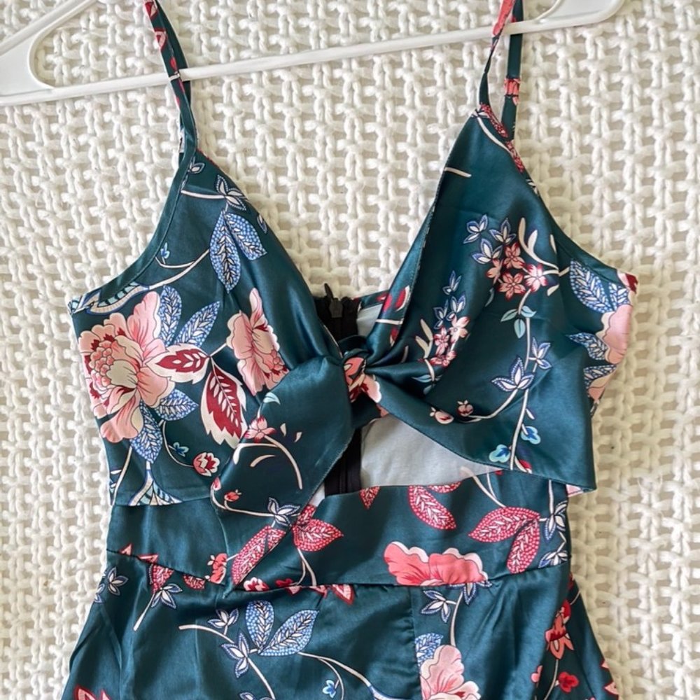 Silky Lady Cutout Dress